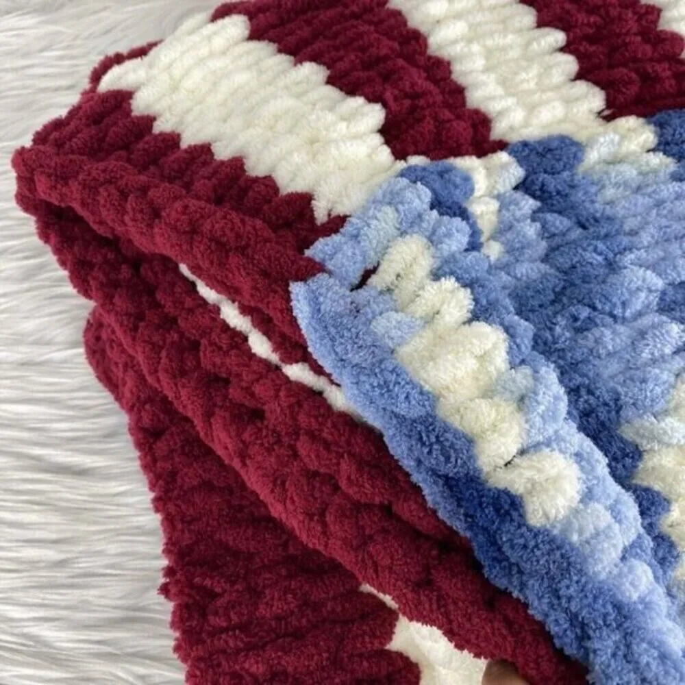 Handmade Chunky Knit American Flag Blanket Chenille Patriotic‎ USA Throw NEW